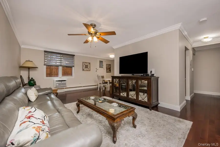 596 Broadway #15A, Lynbrook, NY 11563 - #2