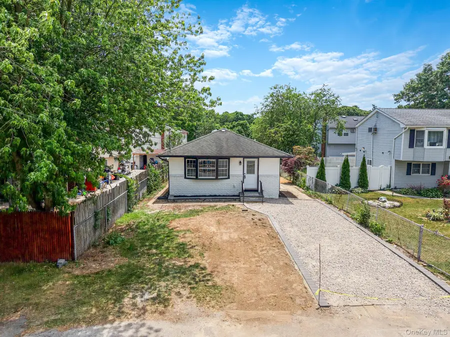 64 Cedar Drive, Bay Shore, NY 11706 - #2