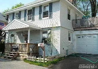 4 Terrace Place, Glen Cove, NY 11542 - #1