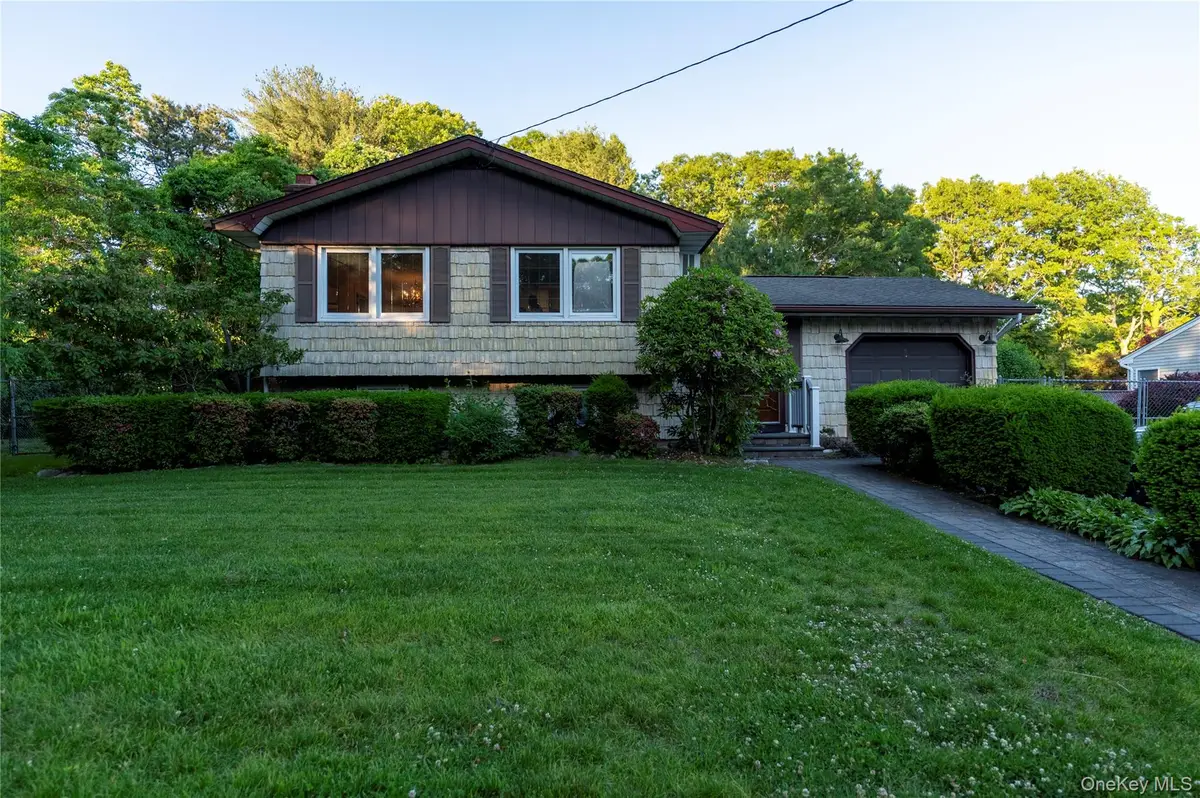 95 Haven Avenue, Ronkonkoma, NY 11779 - #1