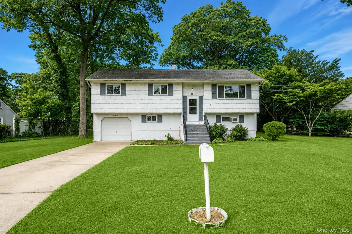 32 Vautrin Avenue, Holtsville, NY 11742 - #1