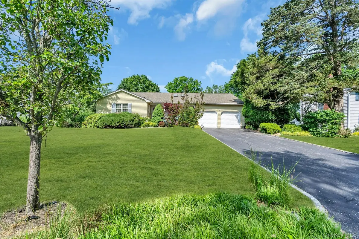 34 Aberdeen Road, Smithtown, NY 11787 - #1