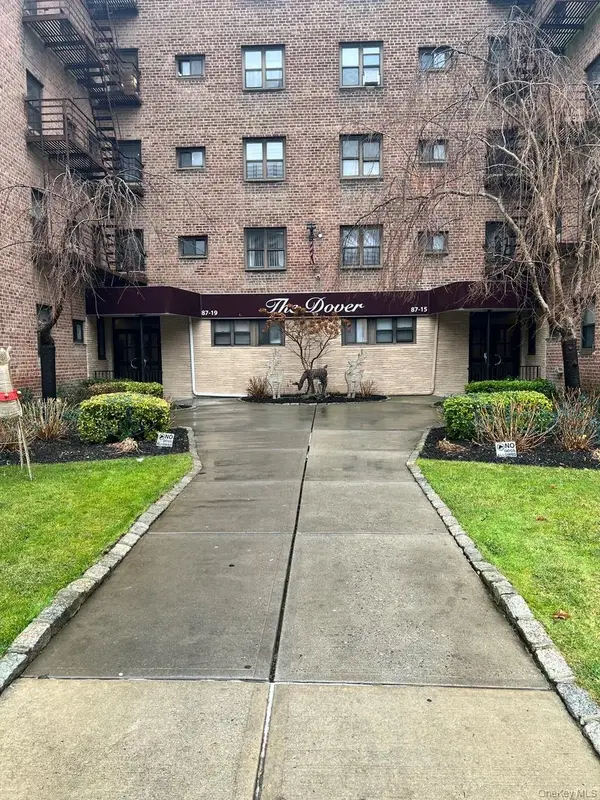 8719 204th Street #A41, Hollis, NY 11427