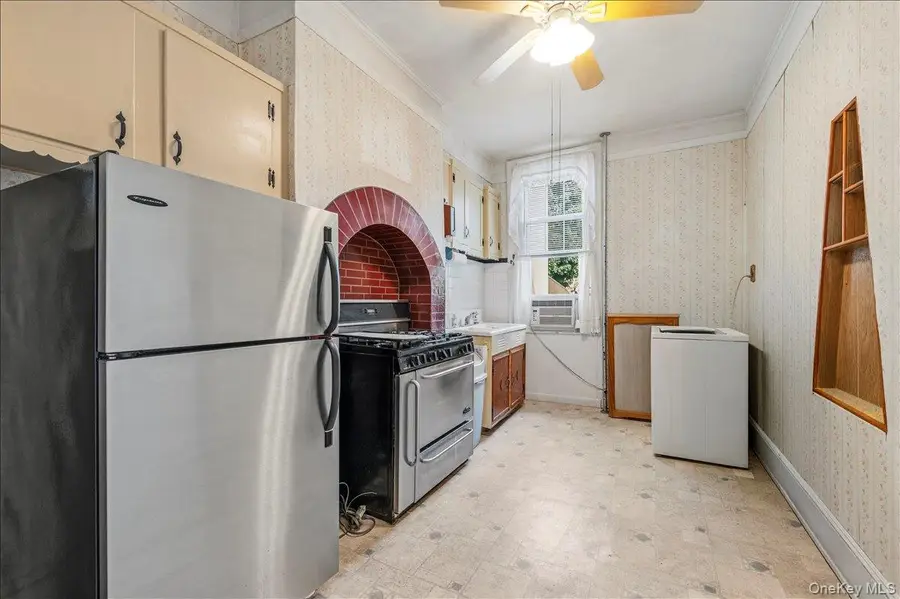 1622 Norman Street, Ridgewood, NY 11385 - #3