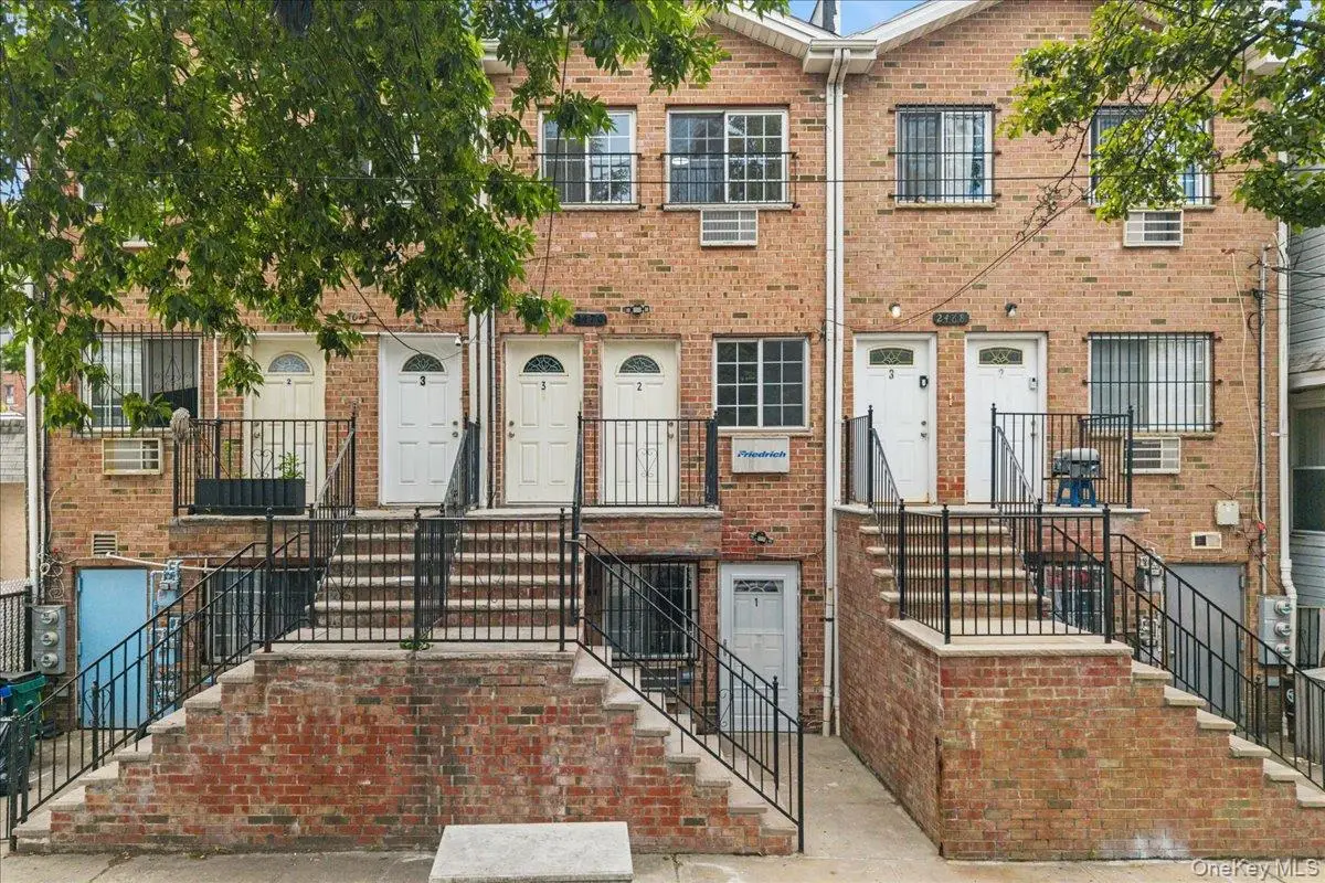 2470 Glebe Avenue, Bronx, NY 10461 - #1