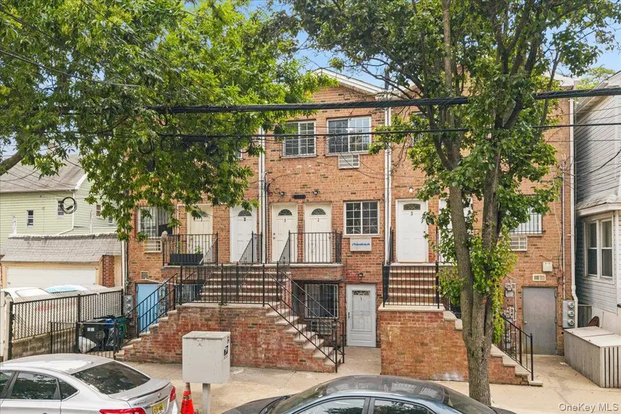 2470 Glebe Avenue, Bronx, NY 10461 - #2