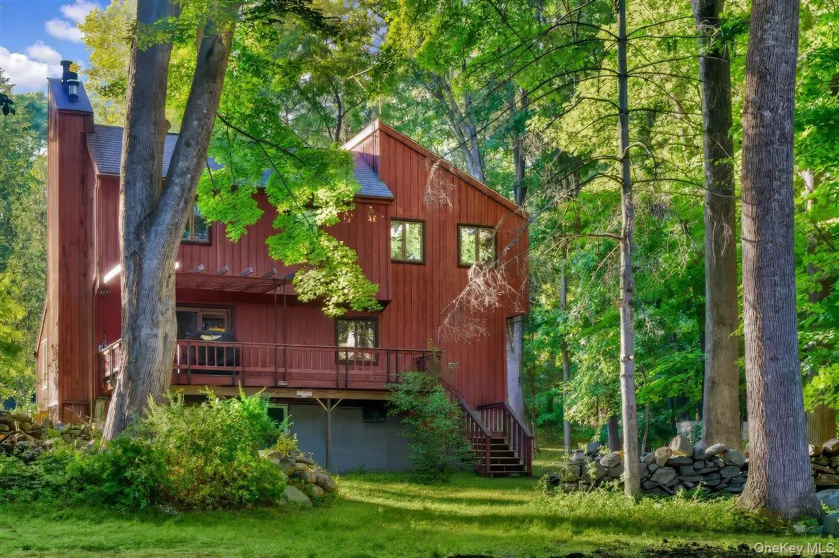 2 Victor Lane, Carmel, NY 10512 - #1