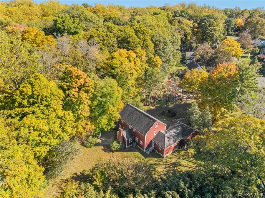 20 Old Farm Lane, Hartsdale, NY 10530 - #2