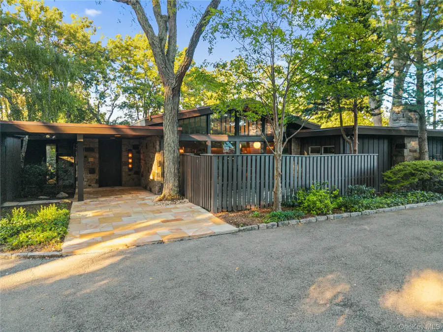 11 Oak Lane, Larchmont, NY 10538 - #2
