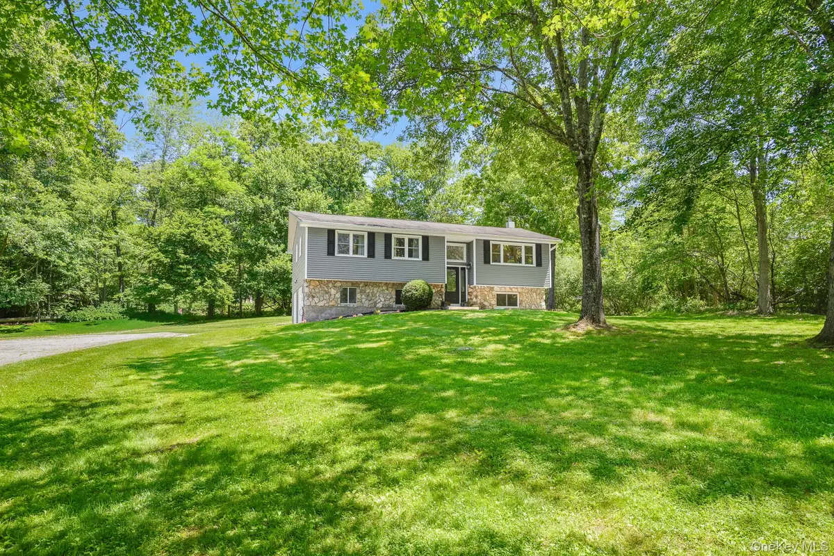 17 Regent Drive, Hopewell Junction, NY 12533 - #1