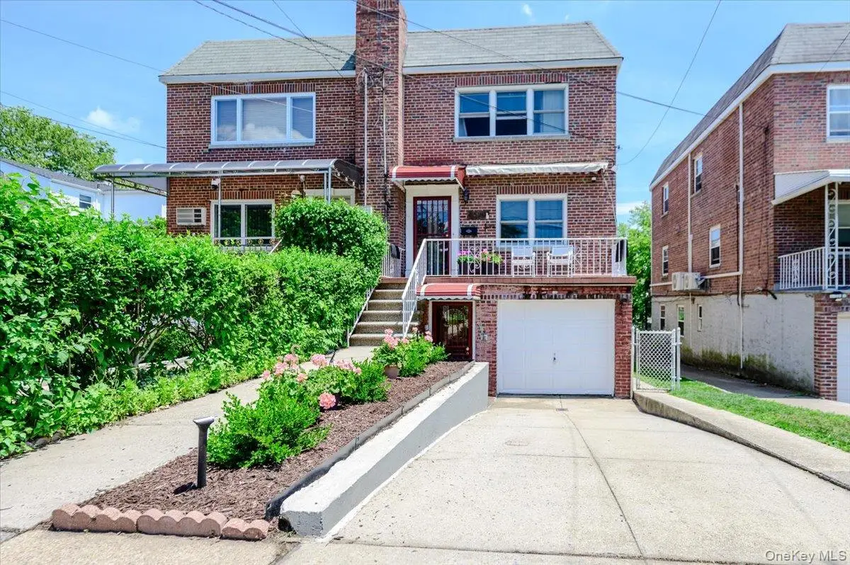 2368 Woodhull Avenue, Bronx, NY 10469 - #1