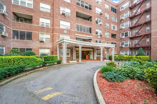67-66 108th Street #D/3, Forest Hills, NY 11375