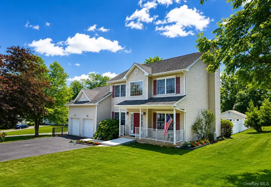 2 Gatehouse Place, Walden, NY 12586 - #2