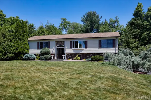 84 Longdale Road, Mahopac, NY 10541
