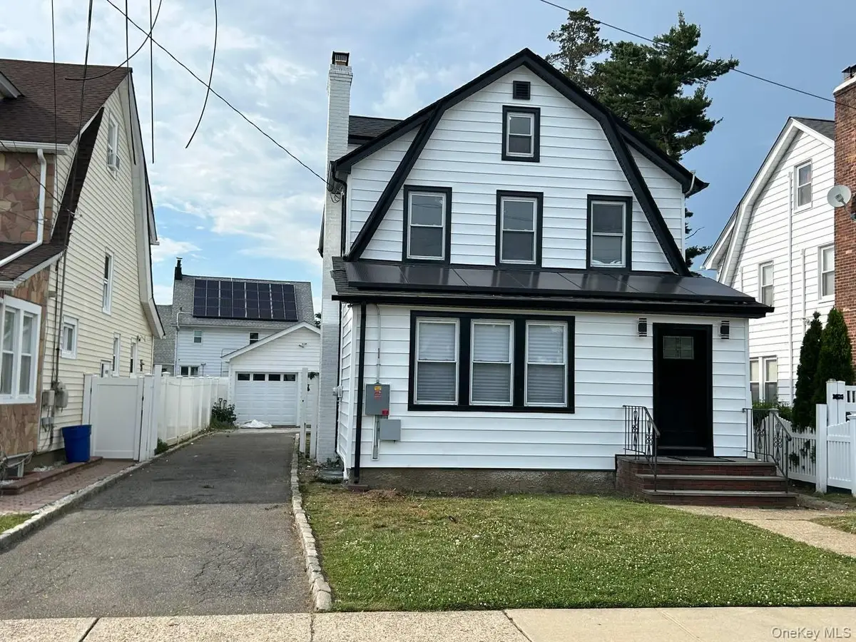109 Leverich Street, Hempstead, NY 11550 - #1