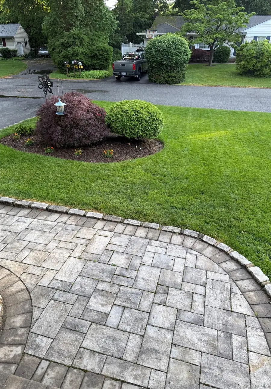 30 Marbeth Circle, Miller Place, NY 11764 - #2