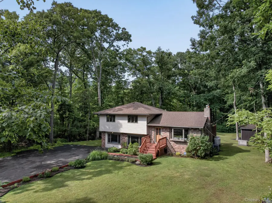 11 Mary Lou Lane, Shokan, NY 12481 - #2