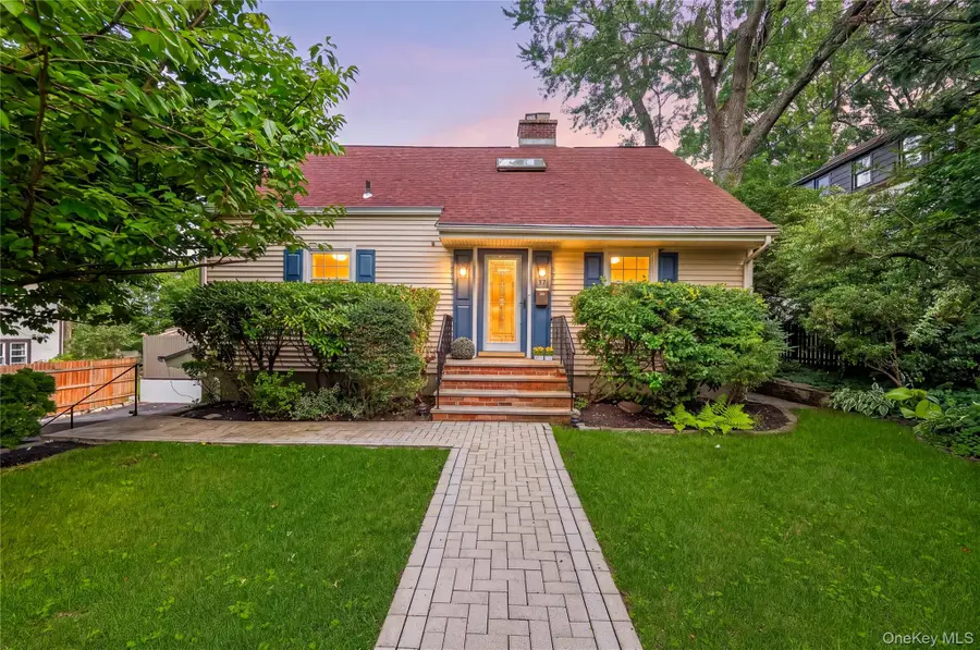 67 Topland Road, White Plains, NY 10605 - #2