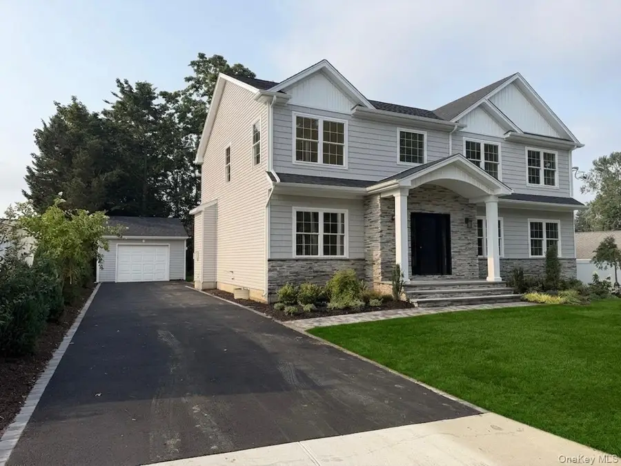 37 Church Street, Syosset, NY 11791 - #3