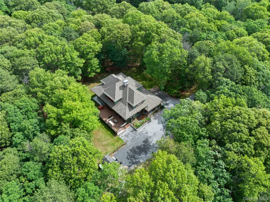 490 Wading River Road, Manorville, NY 11949 - #2