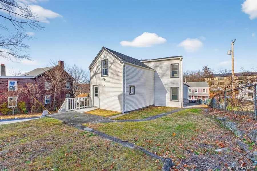 27 Spruce Street, Poughkeepsie, NY 12601 - #2