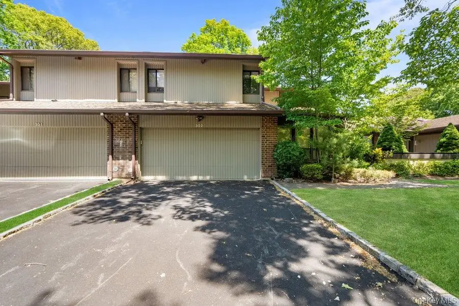 302 Vista Drive, Jericho, NY 11753 - #2