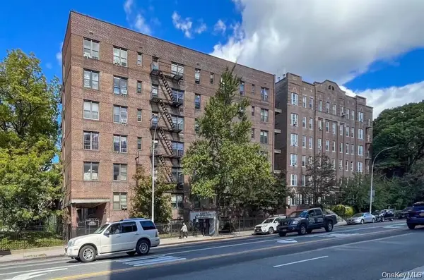 14105 Northern Boulevard #1, Flushing, NY 11354