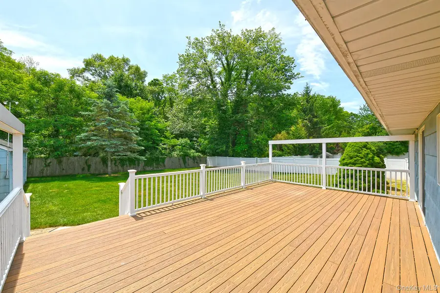 456 Old Farmingdale Road, West Babylon, NY 11704 - #3