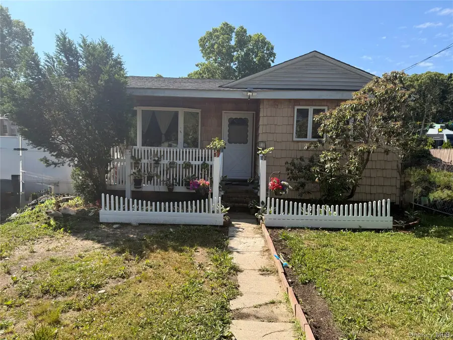 50 Beatrice Drive, Shirley, NY 11967 - #2