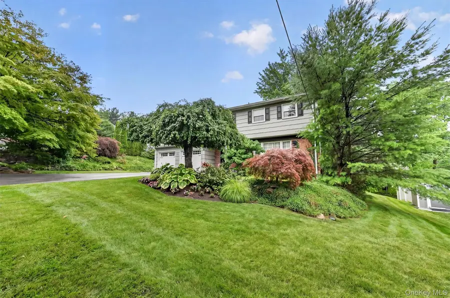 14 Tyler Place, Nanuet, NY 10954 - #3