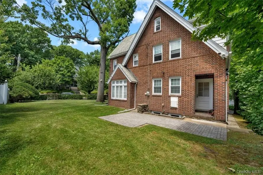 2 Rockland Avenue, Yonkers, NY 10705 - #2