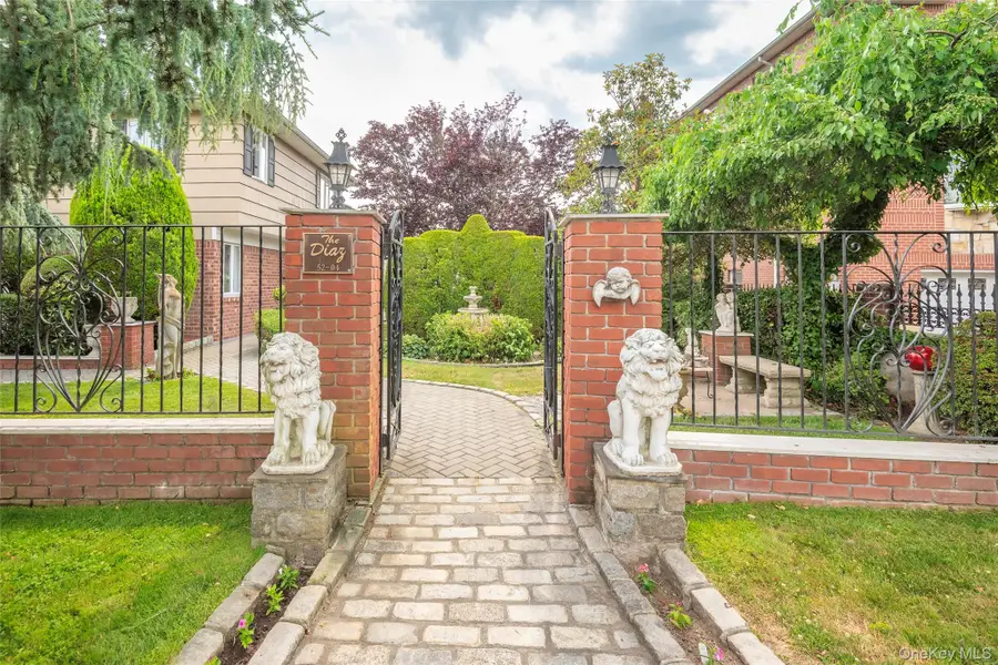 52-04 Redfields Street, Douglaston, NY 11362 - #2