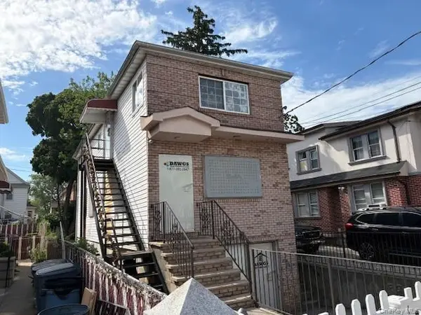 13624 220th Street, Springfield Gardens, NY 11413
