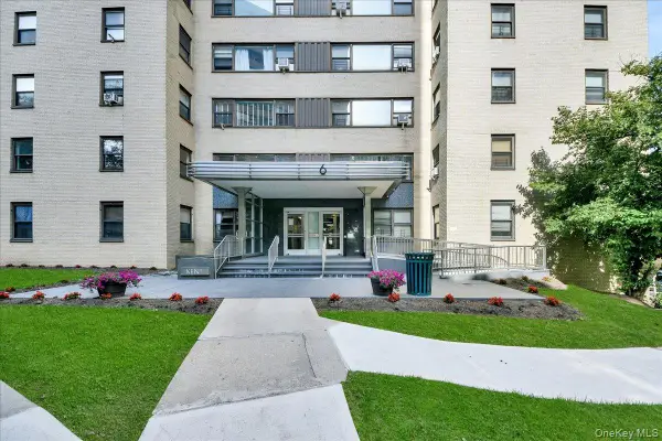 6 Fordham Hill Oval #10A, Bronx, NY 10468
