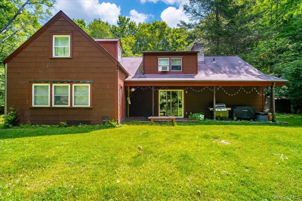 10-12 Woodlea Road, Salt Point, NY 12578 - #1
