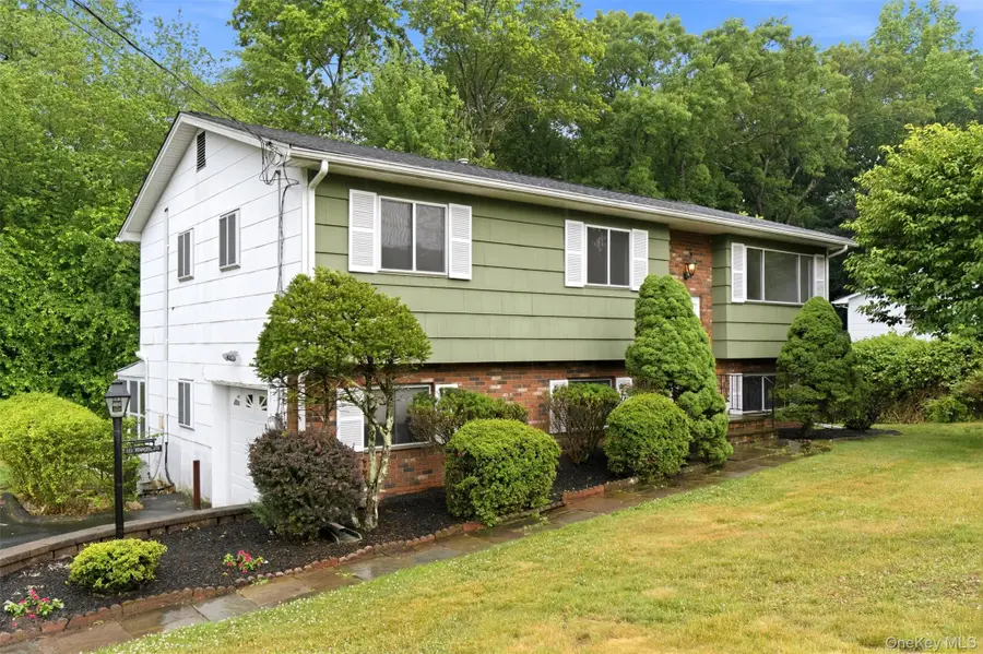 223 Newport Avenue, Tappan, NY 10983 - #2