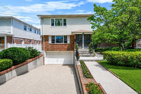 14615 27th Avenue, Flushing, NY 11354