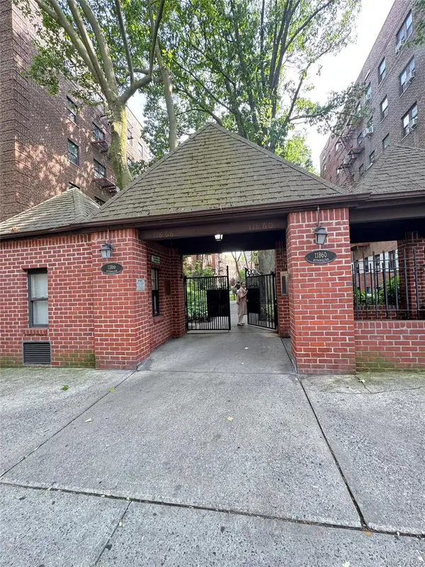 118-60 Metropolitan Avenue #1J, Kew Gardens, NY 11415