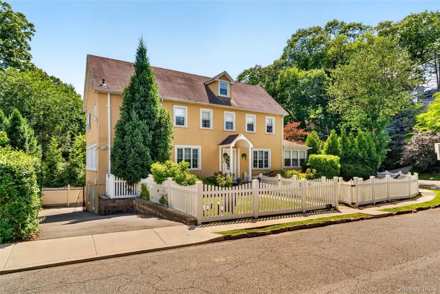 2 Stewart Avenue, Tuckahoe, NY 10707 - #2