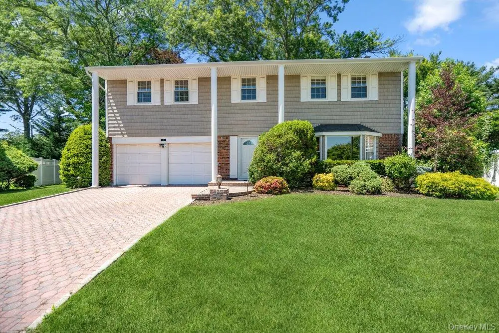 15 Joyce Court, Woodbury, NY 11797 - #1