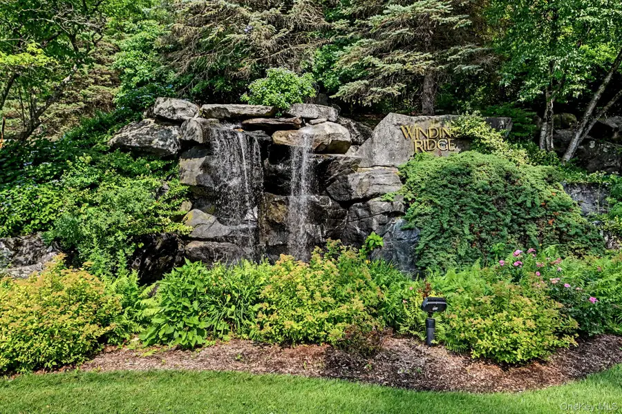 34 Winding Ridge Road, White Plains, NY 10603 - #2