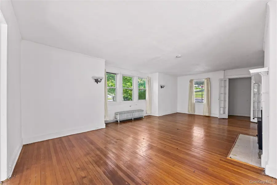17 Midland Avenue, White Plains, NY 10606 - #3