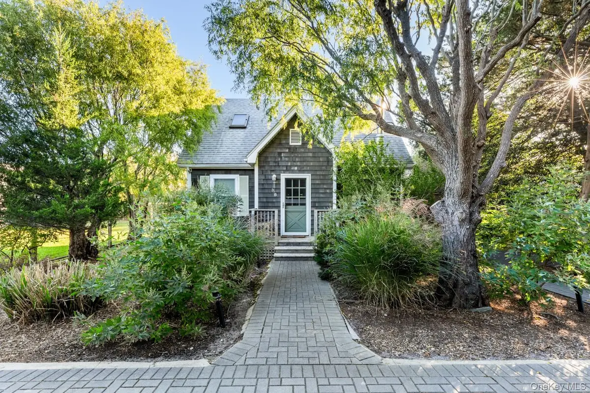 38 Homesite Avenue, Seaview, NY 11770 - #1