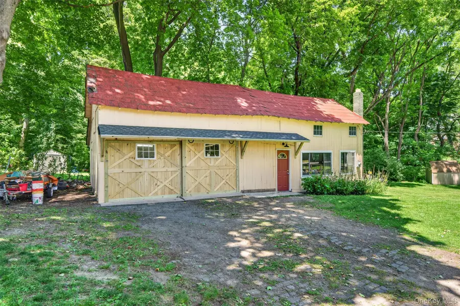17 Valley Avenue, Central Valley, NY 10917 - #2