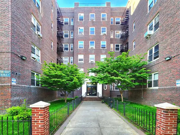 143-07 Sanford Avenue #1K, Flushing, NY 11355