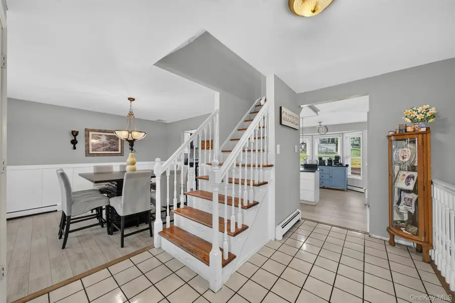 4 Shaker Court, New Windsor, NY 12553 - #2