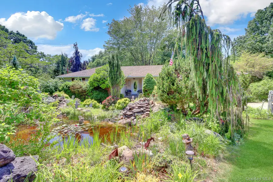 1304 Sycamore Avenue, Bohemia, NY 11716 - #2