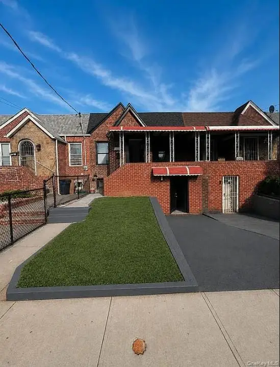145-39 158th Street, Jamaica, NY 11434