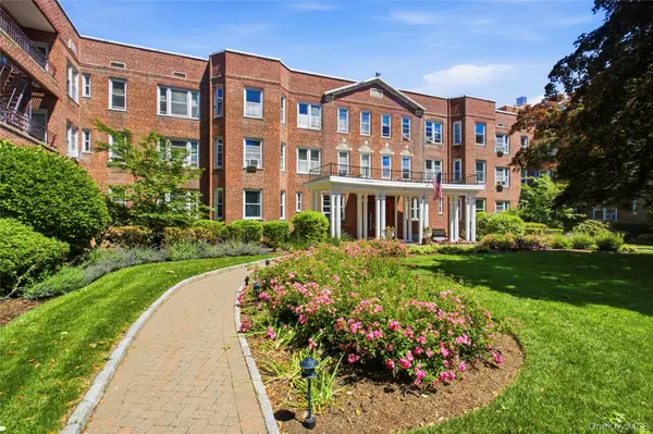 101 Old Mamaroneck Road #3D4, White Plains, NY 10605