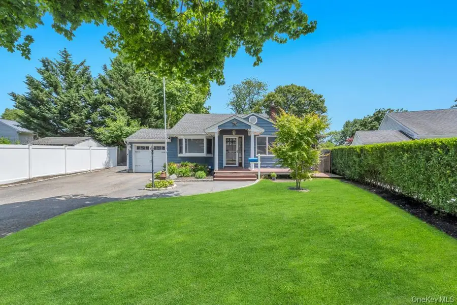 3 Drake Lane, Kings Park, NY 11754 - #2